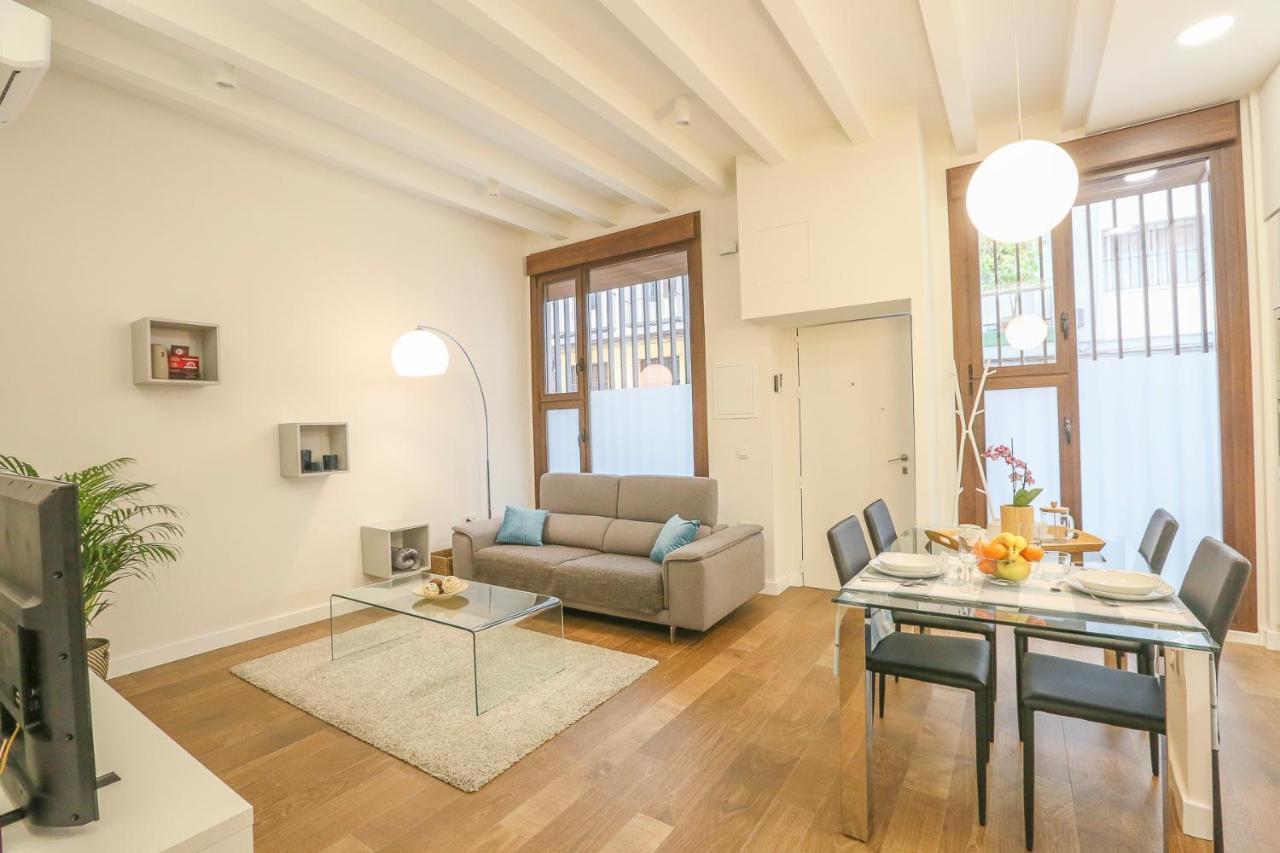 T&L Triana Loft - Just Like At Home Seville Exterior photo